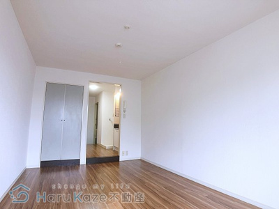 【居間・リビング】 | クレセント新瑞【名古屋市賃貸・駅前】