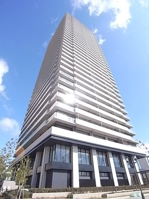 ザ・パークハウス神戸ハーバーランドタワーの外観