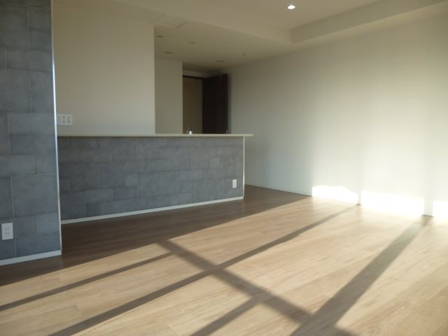 ザ・パークハウス神戸ハーバーランドタワーの居間・リビング