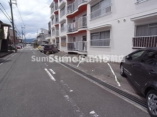 サンコーポ・ムコの駐車場|駐車場があります