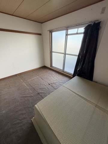 コーポサンルーツⅡの和室