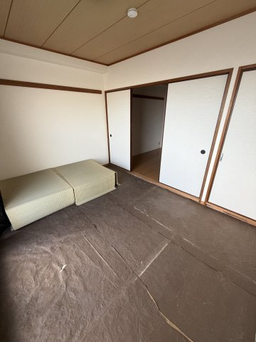 コーポサンルーツⅡの和室