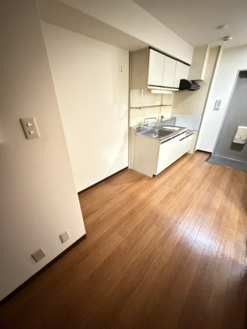 コーポサンルーツⅡの居間・リビング