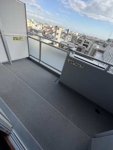 コーポサンルーツⅡのバルコニー