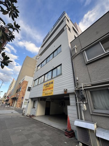 ゴールドウッズ新長田ビルの外観