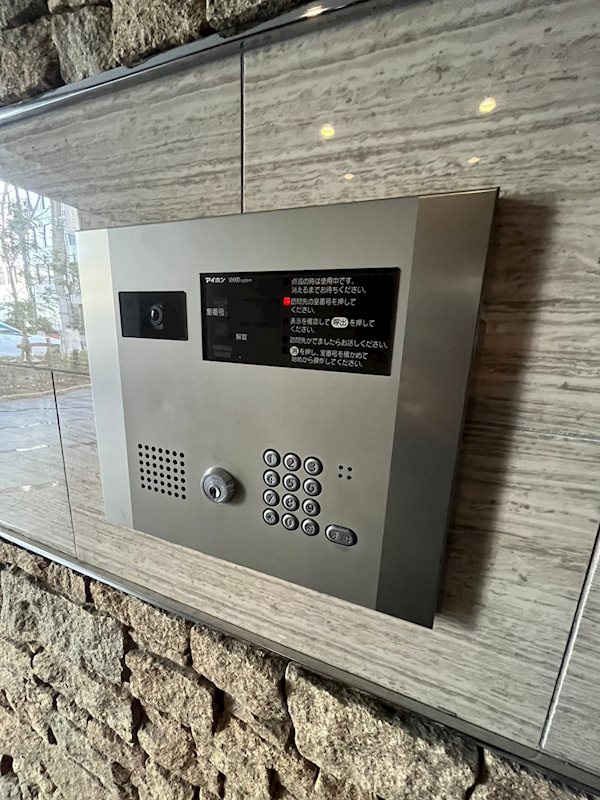 セレニテ神戸元町のセキュリティ