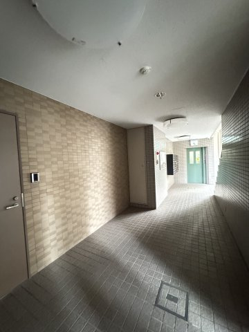 シュトラーセ泉のロビー