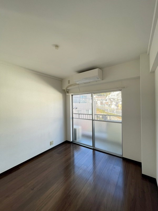 セイシェル長田山手の洋室