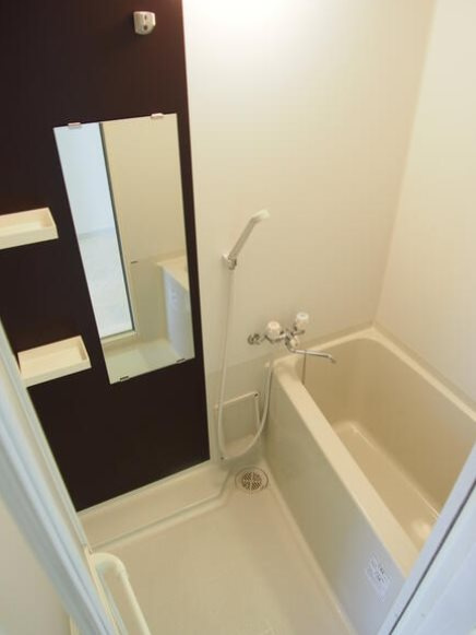 セイシェル長田山手の浴室