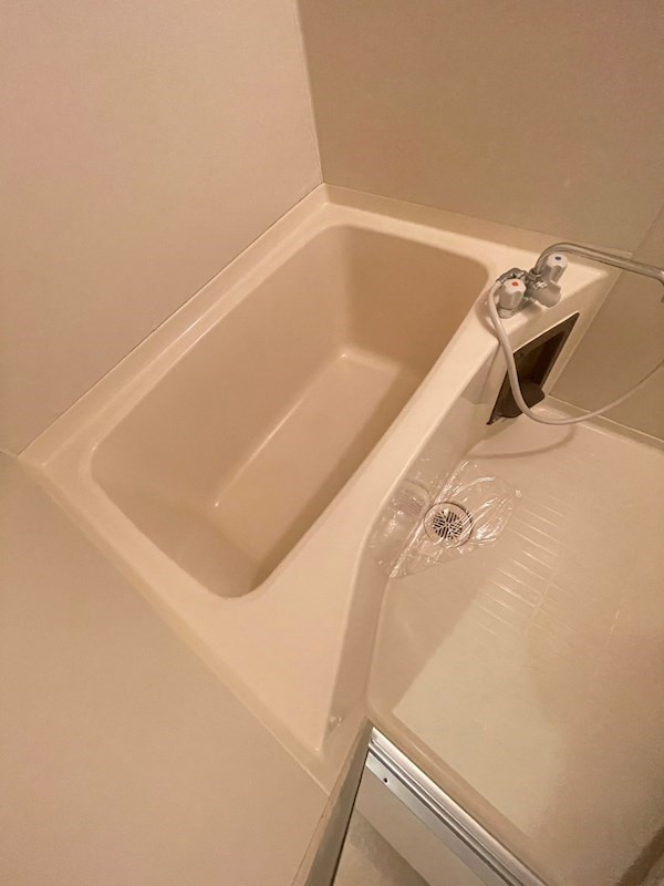 シャロン長田の浴室