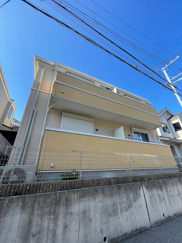 サニー離宮前