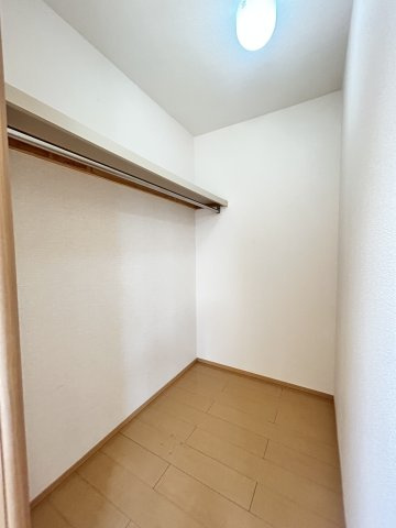 すみれハウスの収納|小物を収納するのに便利です