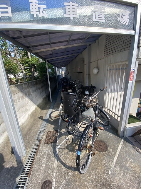 サンパレス甲子園（上鳴尾町）の外観