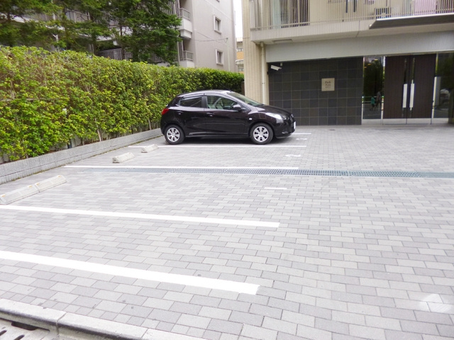 パークアクシス滝野川の駐車場|駐車場あります！