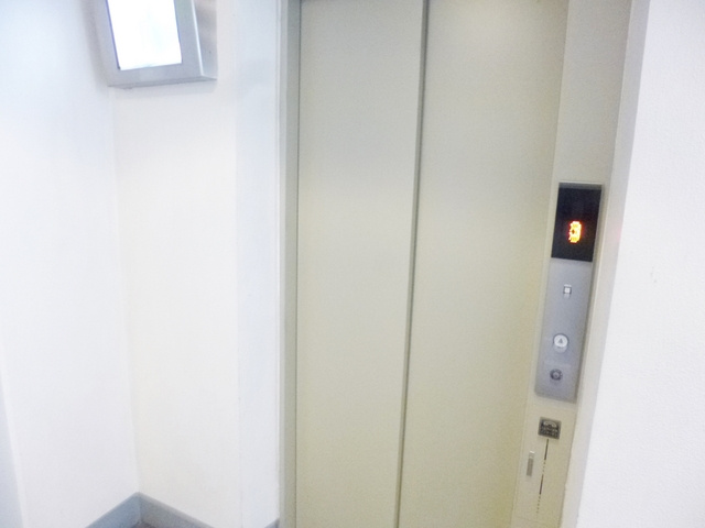 パークアクシス滝野川のその他共用部分|エレベーター付いてます☆