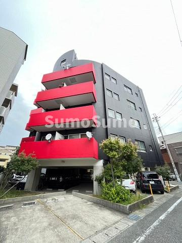シロハイヌ門戸の外観