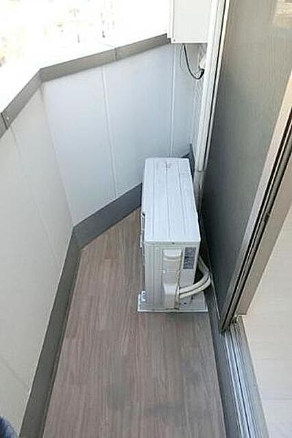 グランブルー森下のバルコニー