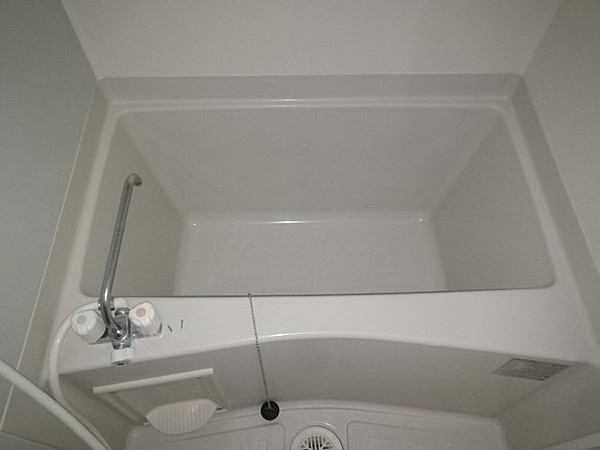 グランブルー森下の浴室