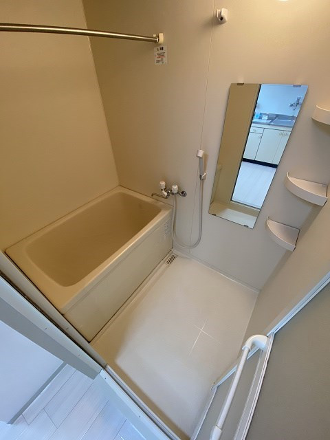 コンコード甲子園の浴室