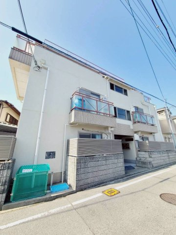 シャンラヴィーヌの外観