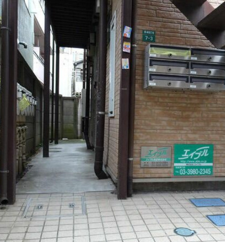 ジプソフィラのエントランス