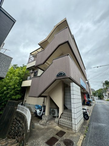 サンマリン妙法寺の外観