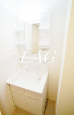 【洗面所】 | リブリ・LIBERTAS中央林間 | 独立洗面台です。