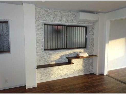 高島ハイツの居間・リビング