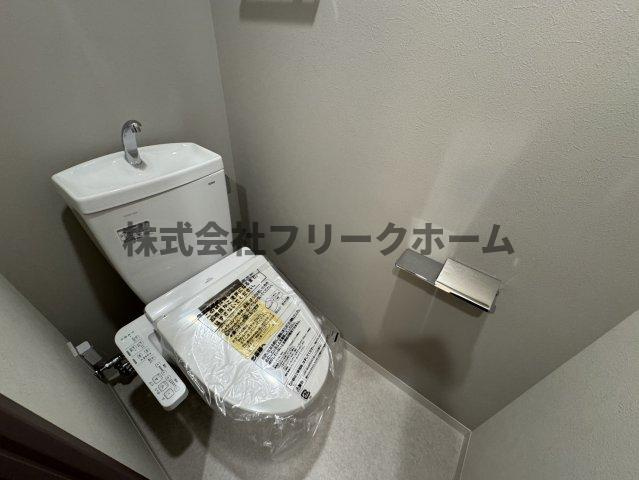 武蔵野市境４丁目の賃貸マンションのトイレ