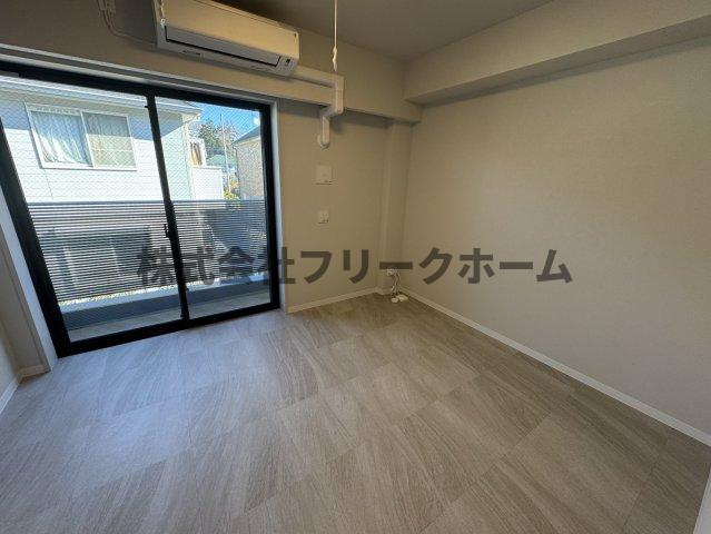 武蔵野市境４丁目の賃貸マンションの居間・リビング