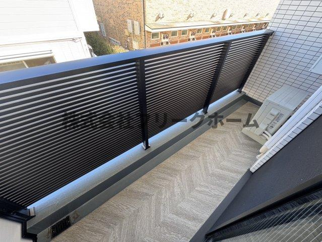 武蔵野市境４丁目の賃貸マンションのバルコニー