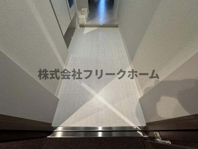 武蔵野市境４丁目の賃貸マンションの玄関