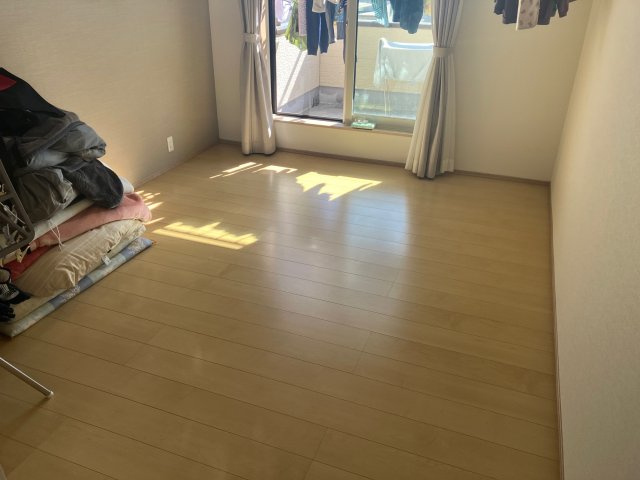 太田市東長岡町中古の寝室