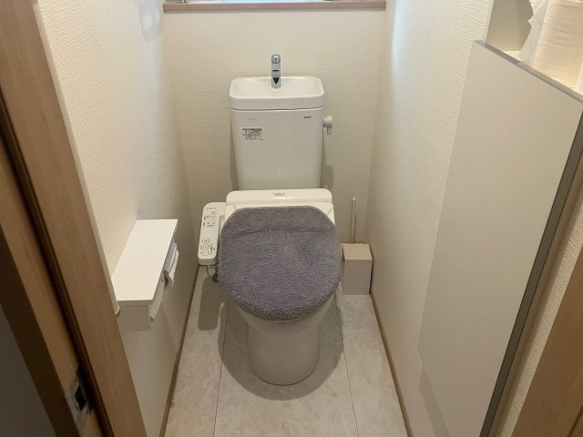 太田市東長岡町中古のトイレ