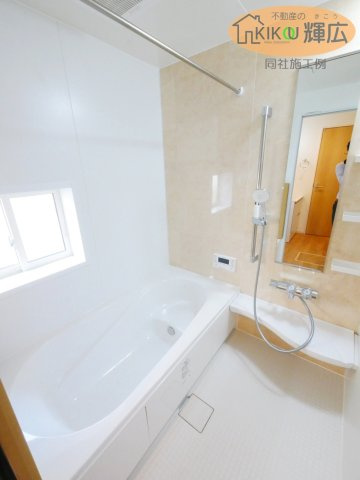 【浴室】 | 加古川市西神吉町岸（全4棟）1号棟 | 同社施工例です。