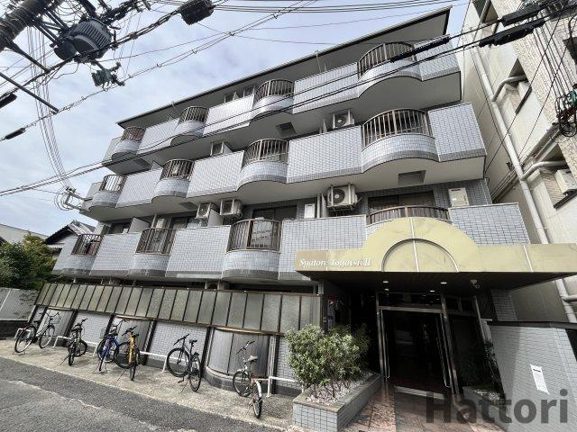 シャトレ豊津Ⅱの外観