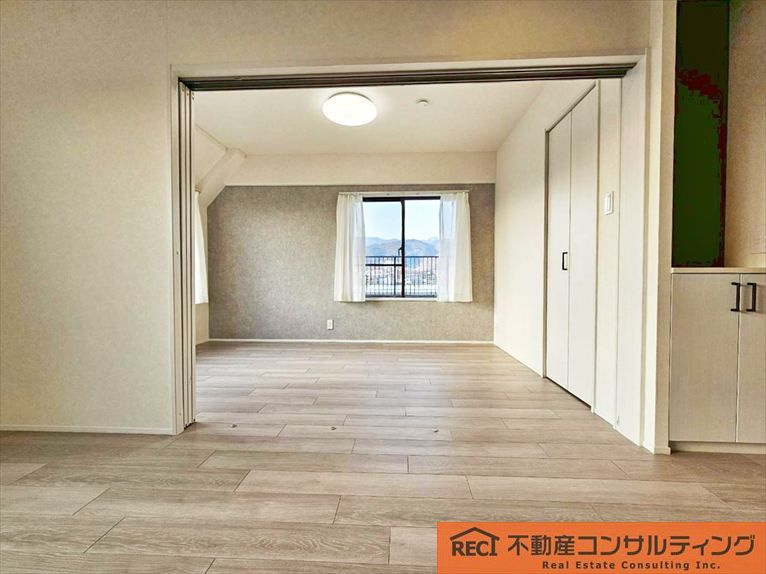 コープ野村東灘青木の洋室