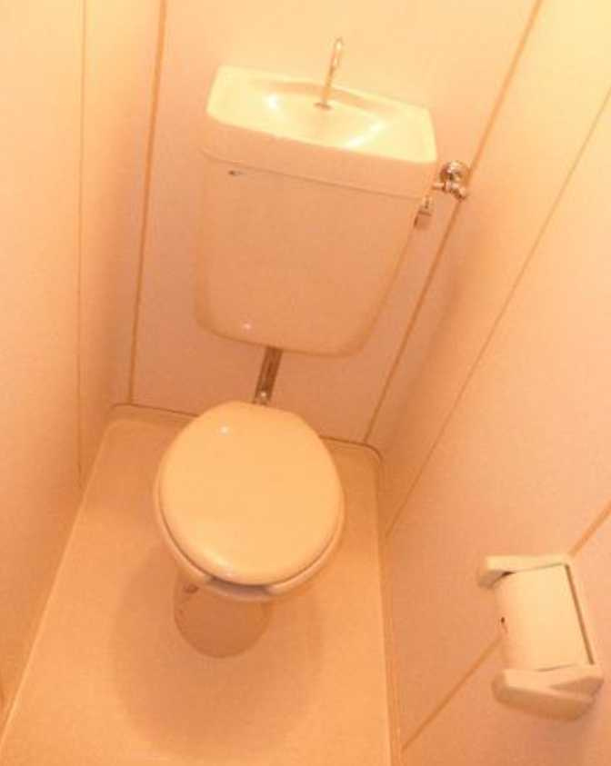 フドウ三軒茶屋ハイツ　分譲賃貸　高層階　オートバスのトイレ