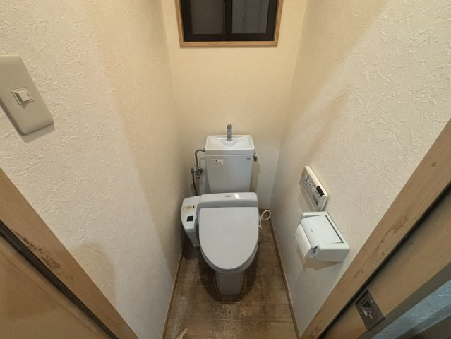 【トイレ】