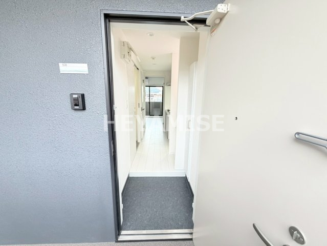 デ・クメール田中町の玄関|※同物件同室タイプの画像になります※現状を優先します※