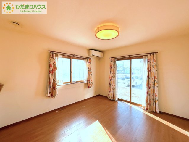 いわき市小名浜字吹松　中古戸建の居間・リビング