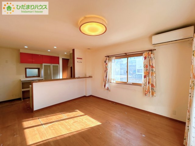 いわき市小名浜字吹松　中古戸建の居間・リビング