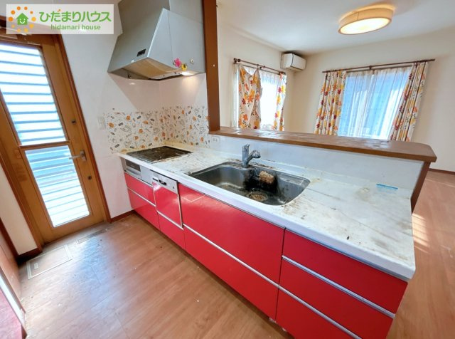 いわき市小名浜字吹松　中古戸建のキッチン