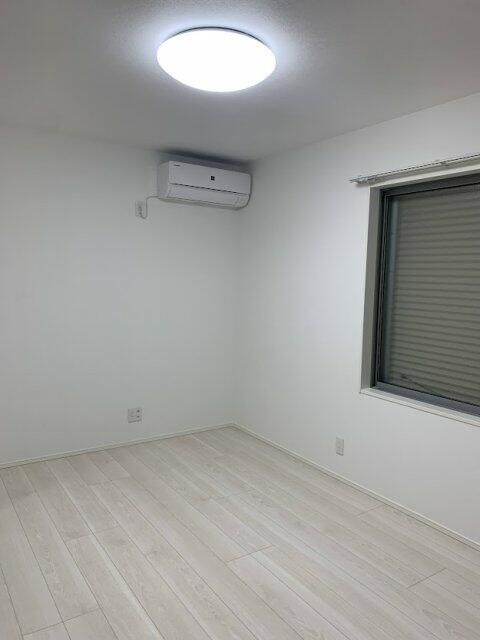 カインドネス赤羽の居間・リビング