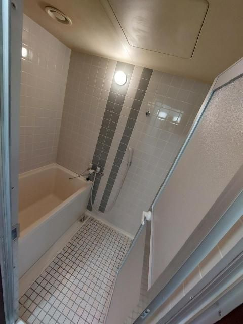 櫻井興産グランデマンションの浴室