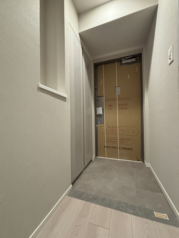 台東区下谷３丁目の賃貸マンションの玄関