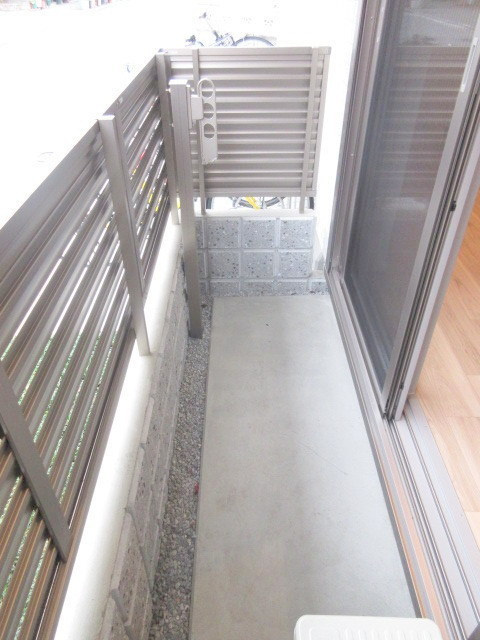 グランピア東金町のバルコニー|同建物/別号室写真