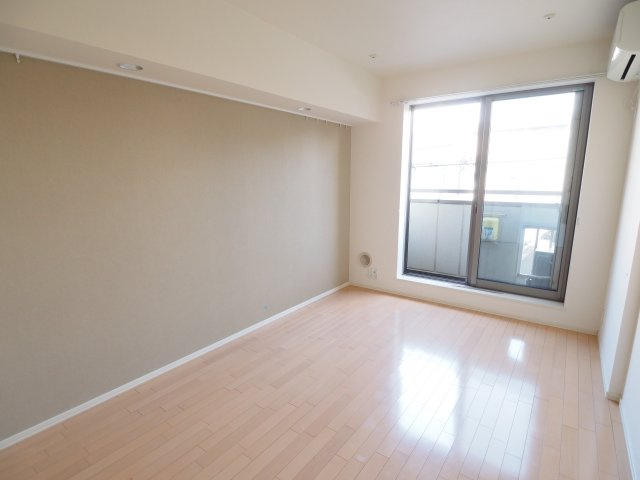 【居間・リビング】 | ディアコート幡ヶ谷 | 同物件別部屋参考写真