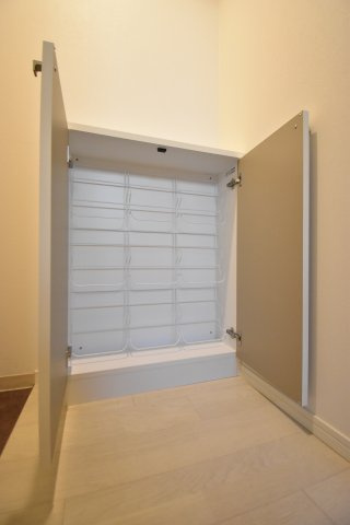 ベストワン清水丘の居間・リビング