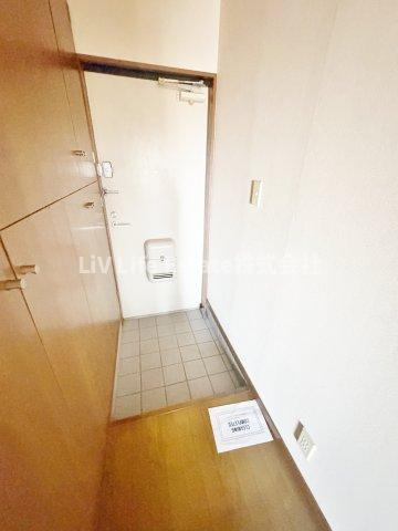 ウメジュネスの玄関